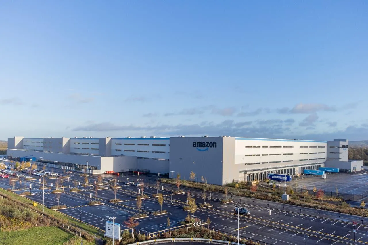 amazon fullfilment center